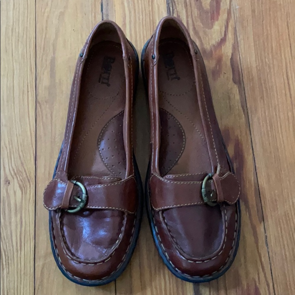 Born Flats w/ Buckle